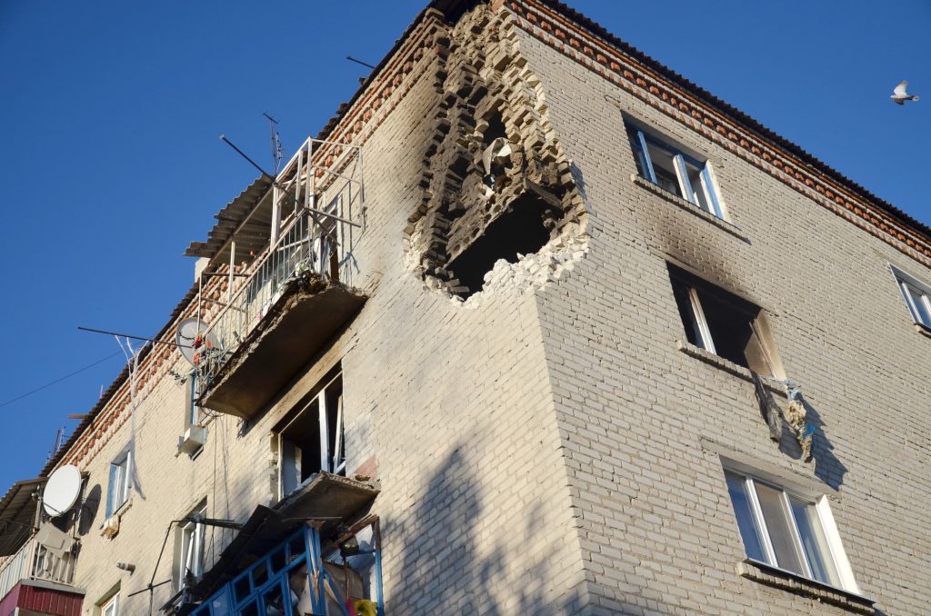 Наслідки вибухів у Сватове.Фото: ato.lisichansk.in.ua