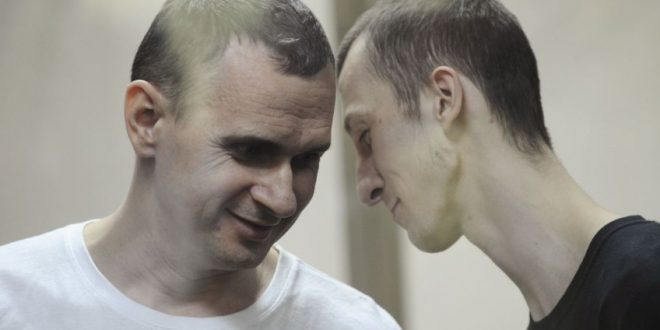 Олег Сенцов і Олександр Кольченко. Фото: vlada.io