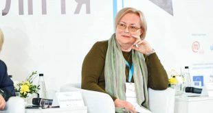 Олена Малиновська. Фото “ІІІ Форум десятиліття”