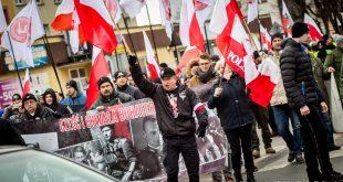 Марш польських націоналістів в пам'ять про "Проклятих солдатів", які чинили злочини проти етнічних меншин Польщі після ІІ світової війни. / Фото Polskie Radio Białostok