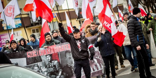 Марш польських націоналістів в пам'ять про "Проклятих солдатів", які чинили злочини проти етнічних меншин Польщі після ІІ світової війни. / Фото Polskie Radio Białostok