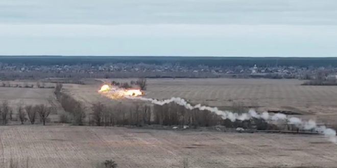 Zestrzelenie rosyjskiego śmiglowca Mi-35/ fot. twitter.com/girkingirkin