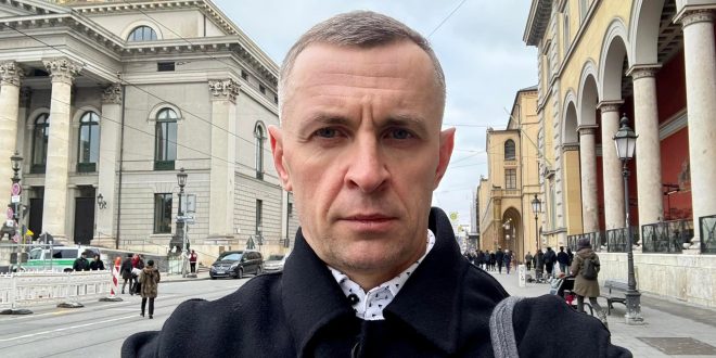 Фото зі сторінки Віктора Шлінчака у Facebook