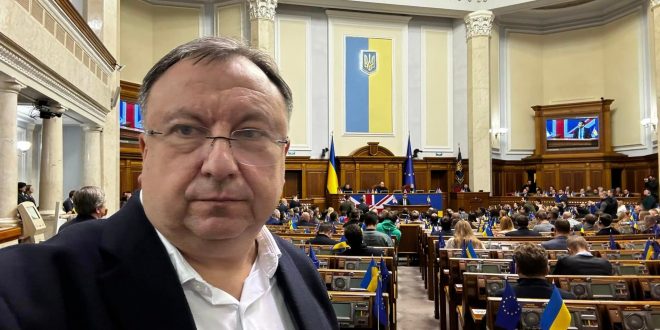Фото зі сторінки Миколи Княжицького в Facebook