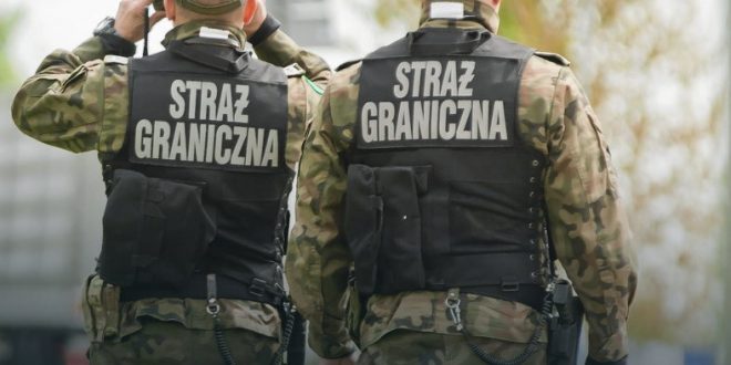Польські стражі кордону. Фото: Marcin Onufryjuk / Agencja Gazeta