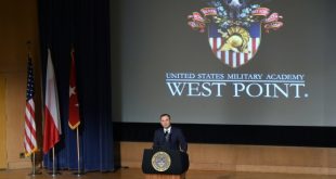 West Point, USA, 21.09.2017. Prezydent RP Andrzej Duda podczas wyk?adu dla student?w Akademii Wojskowej West Point, 21 bm. w West Point. (mr) PAP/Radek Pietruszka